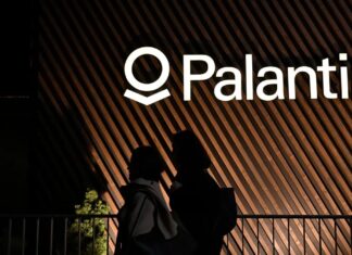 Palantir зіткнувся з внутрішньою критикою через співпрацю з ICE після смертельної стрілянини