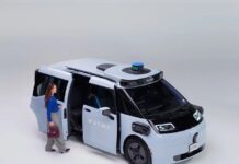 Ojai прибывает: китайский автомобиль Waymo для поездок по вызову