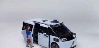 Ojai прибывает: китайский автомобиль Waymo для поездок по вызову