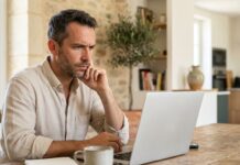 Pourquoi les frères et sœurs se disputent les droits de succession en France (et comment y mettre fin)